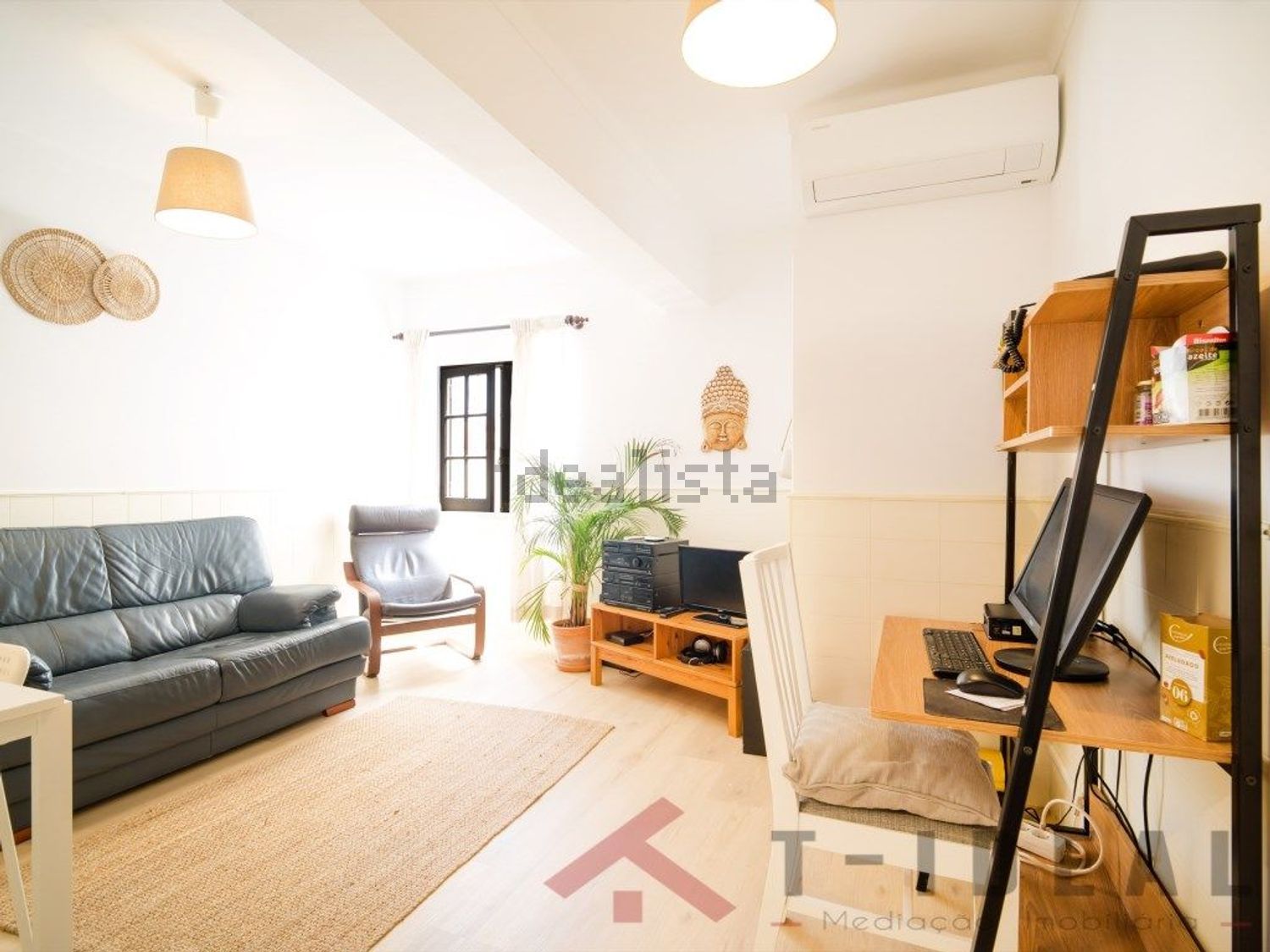 公寓 t1出售在Rua Estrela do Mar - 客厅