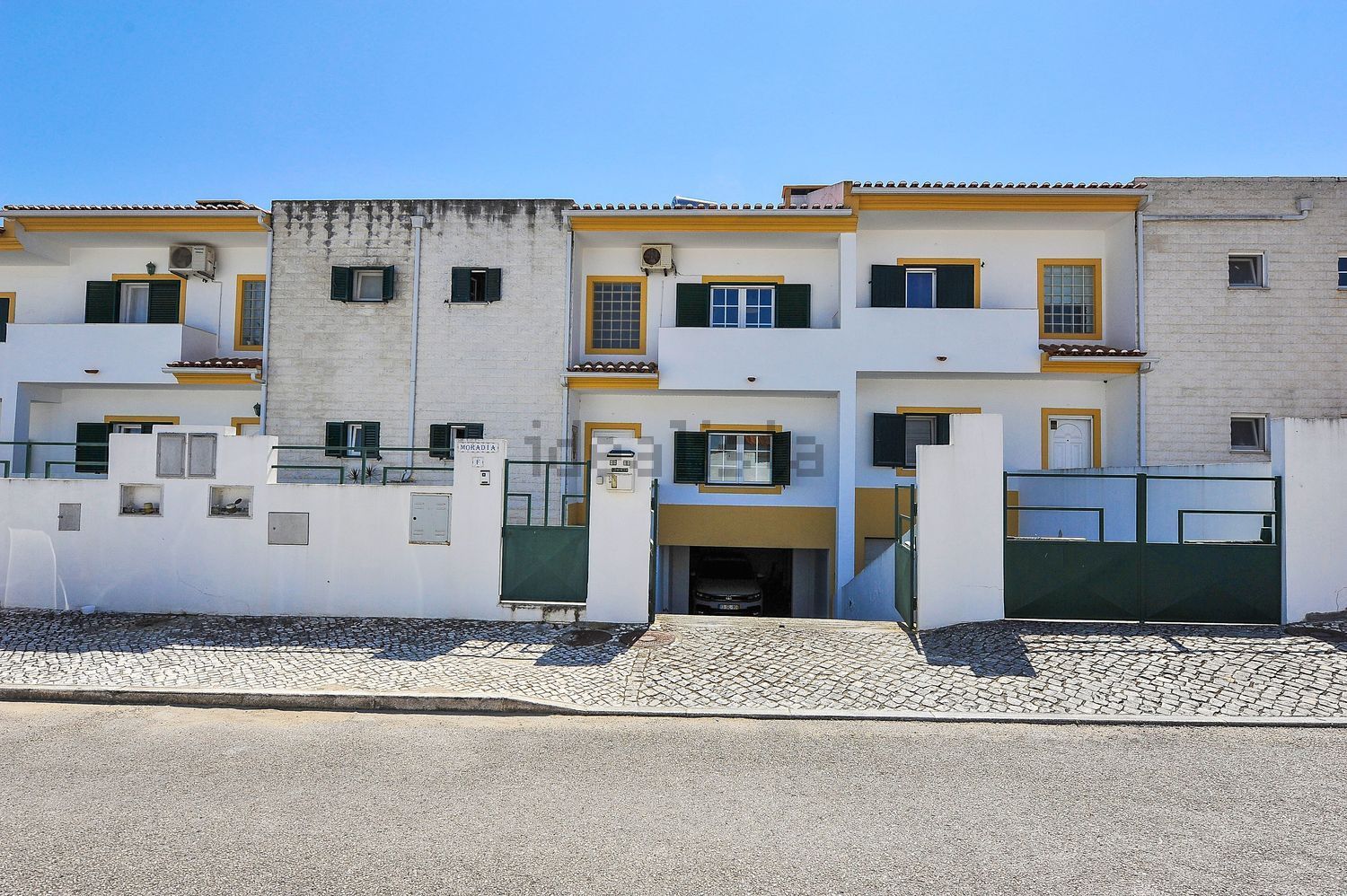 联排别墅出售在Avenida Bela Vista, 22 - 外立面