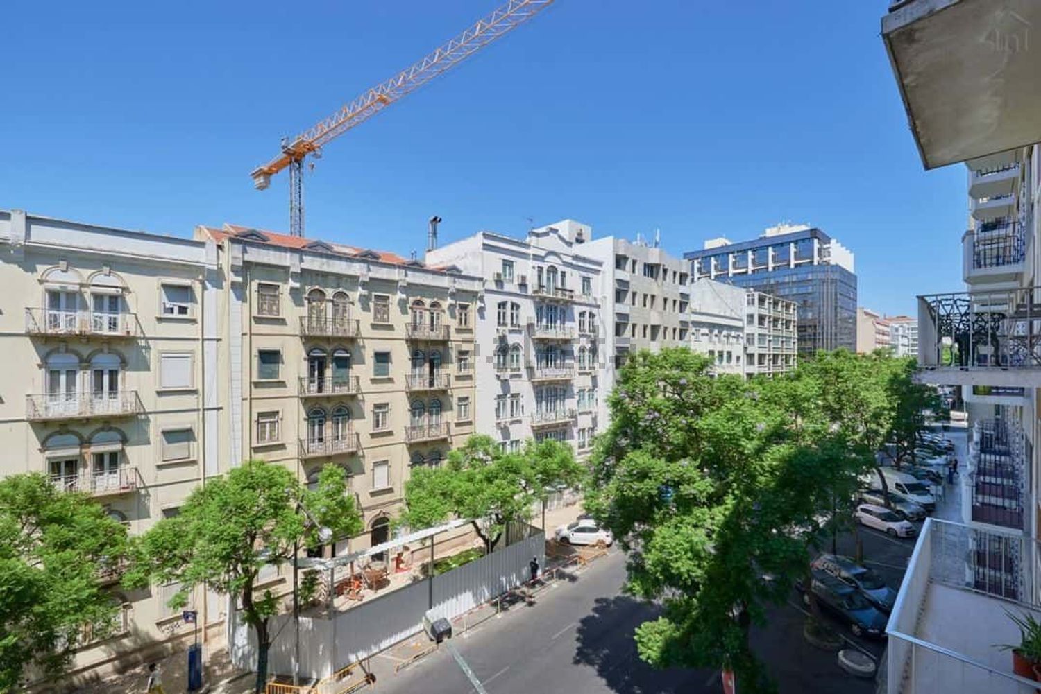 出租房间在Avenida Miguel Bombarda, 93 - 视线