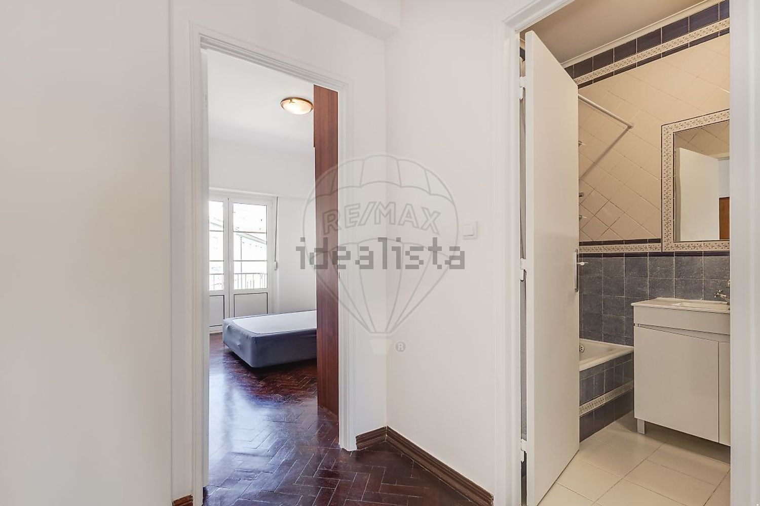 出租公寓 t1在Rua de Santo António à Estrela - 试衣间