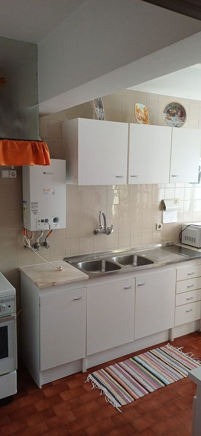 出租公寓 t2在Bairro dos serrotes