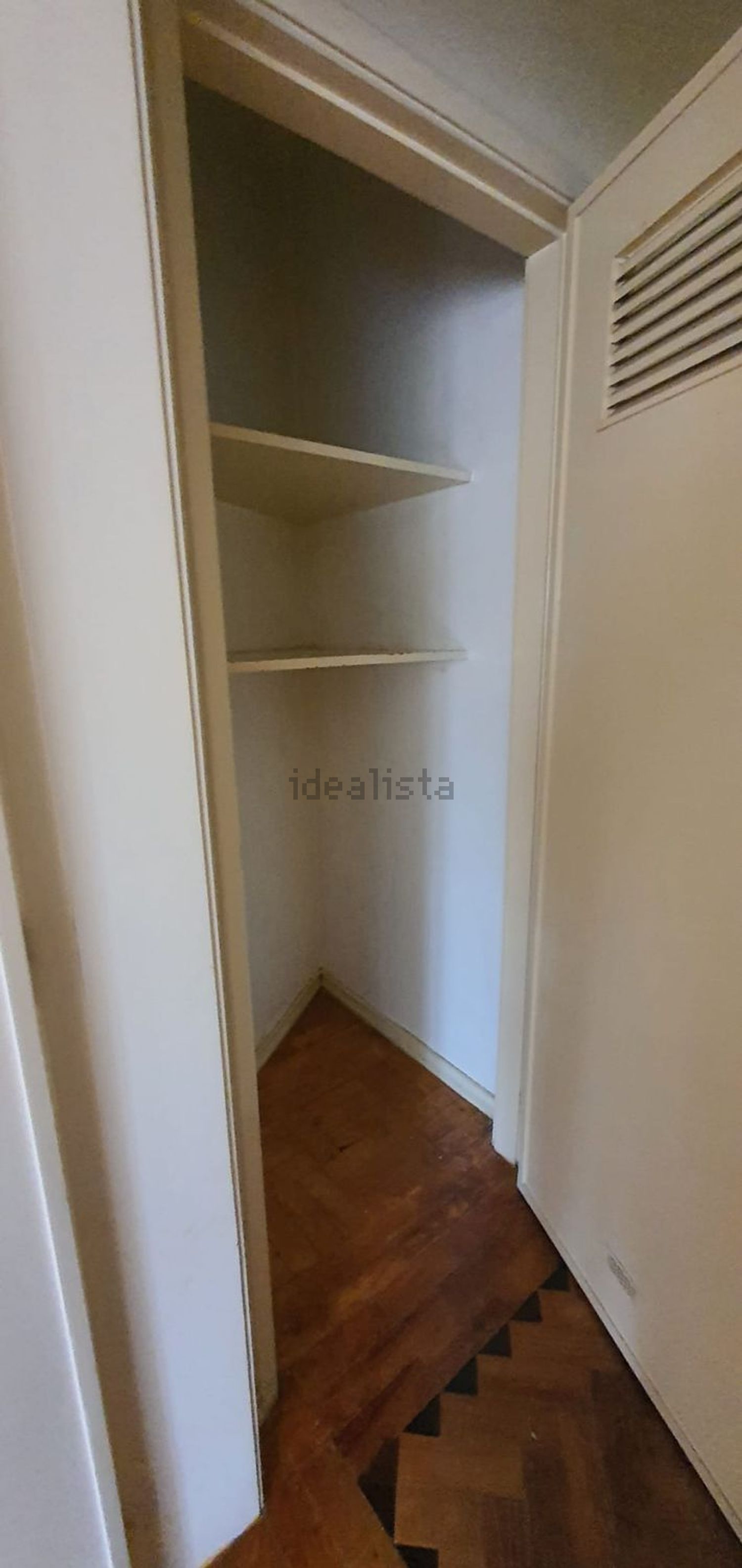 出租公寓 t2在Rua de arroios, 168 - 试衣间
