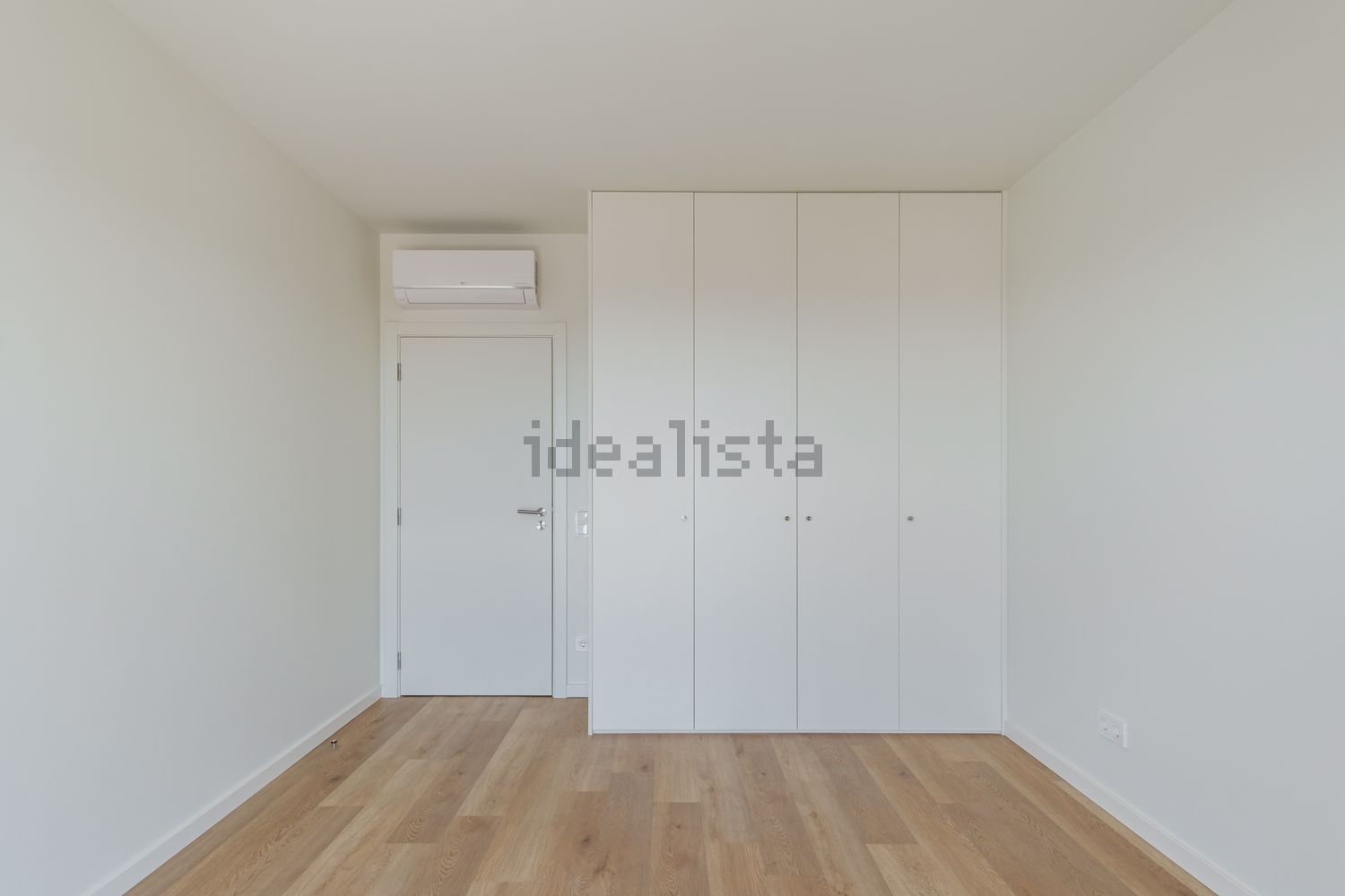 公寓 t3出售在Rua Amadeu de Sousa Cardoso s/n - 卧室