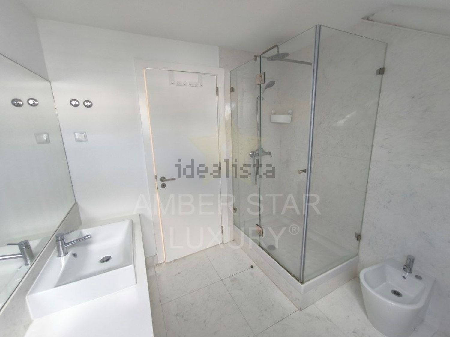 出租公寓 t4在 Bairro Azul - Parque Eduardo VII - 卫生间