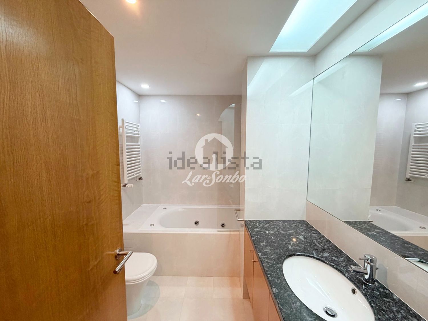 公寓 t3出售在 Caxinas - 卫生间