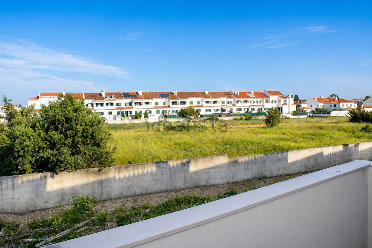 联排别墅出售在Avenida do Canto do Pinheiro, 548 - 花园