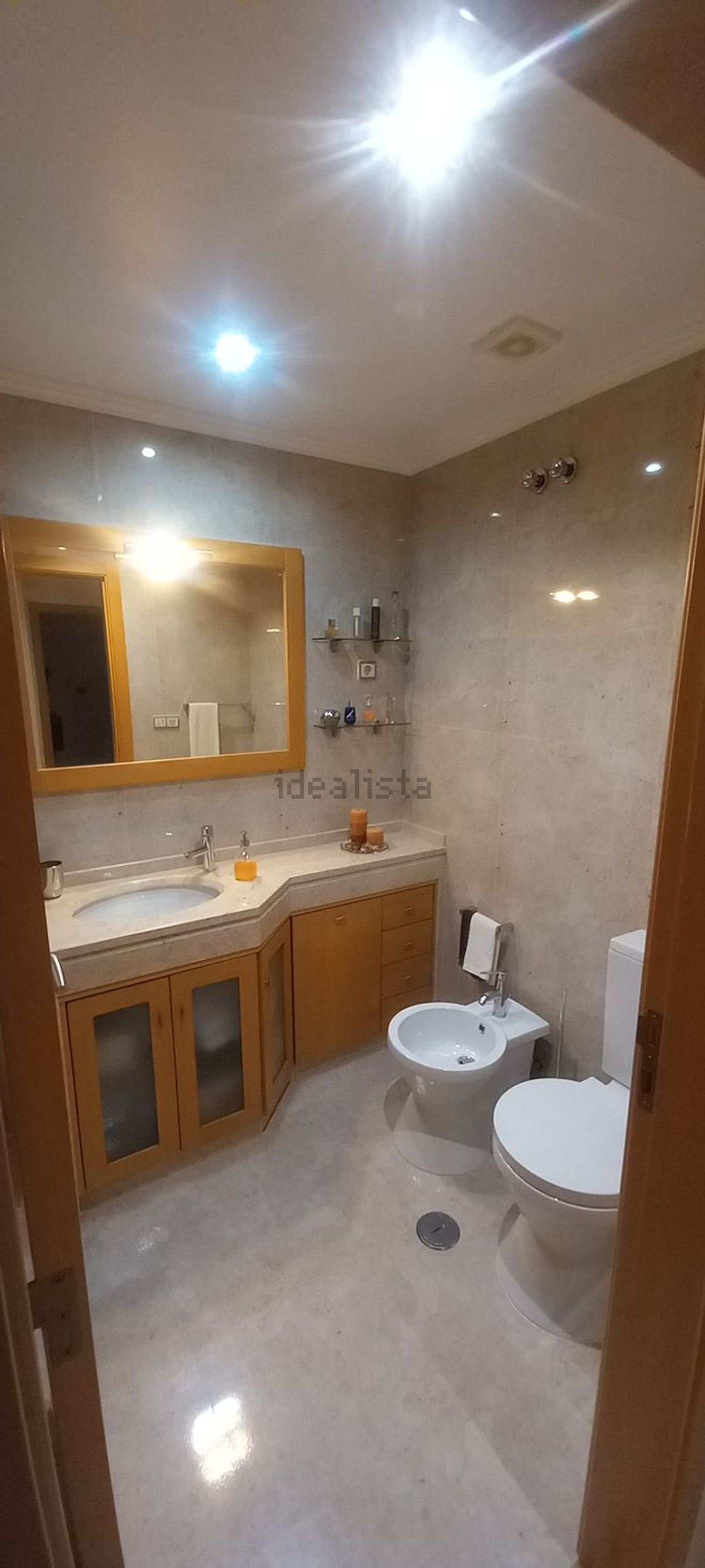 公寓 t2出售在Avenida António Ribeiro Chiado, 11 n - 卫生间