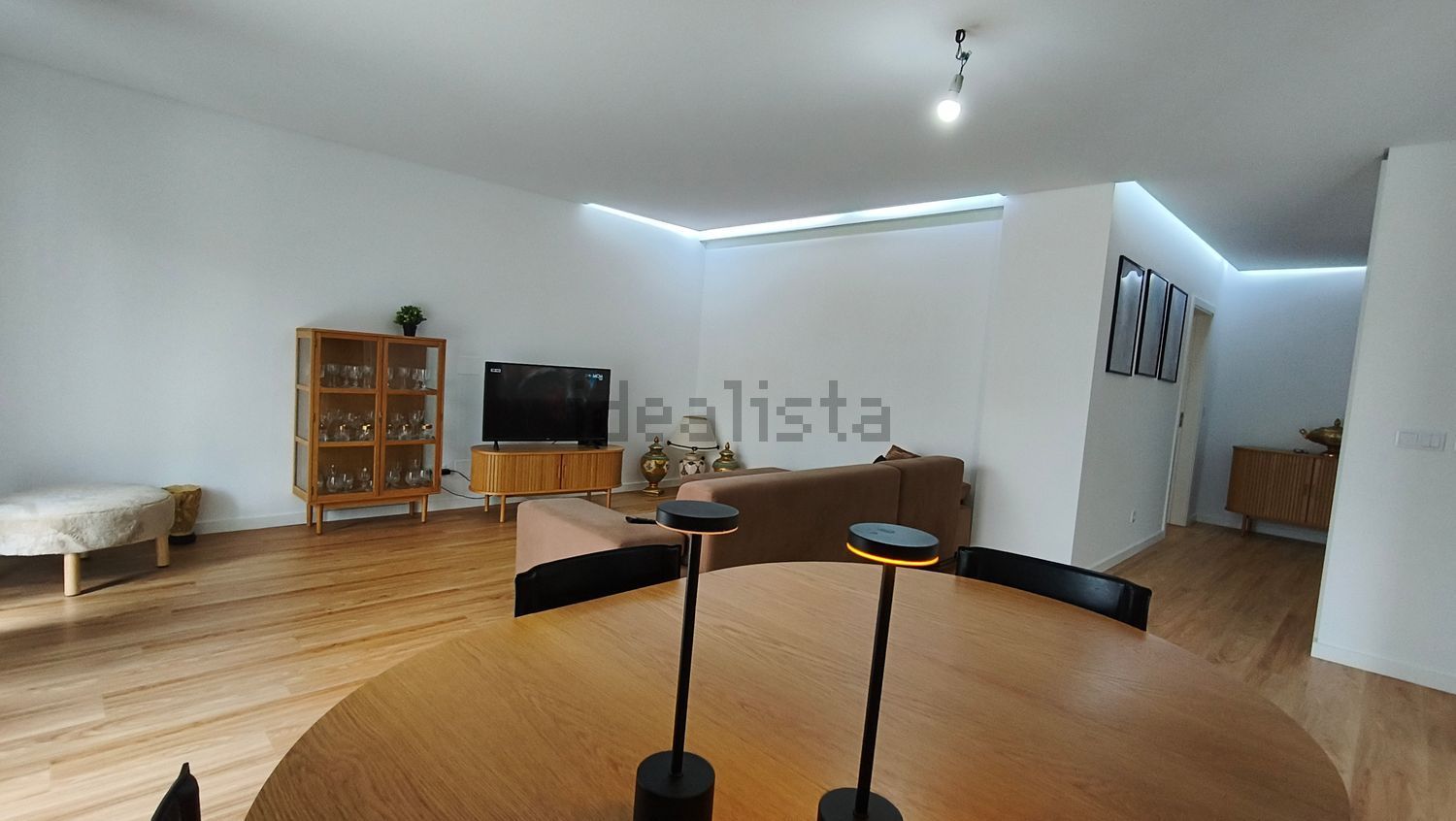 公寓 t2出售在Rua António Faria de Vasconcelos, 7 - 客厅