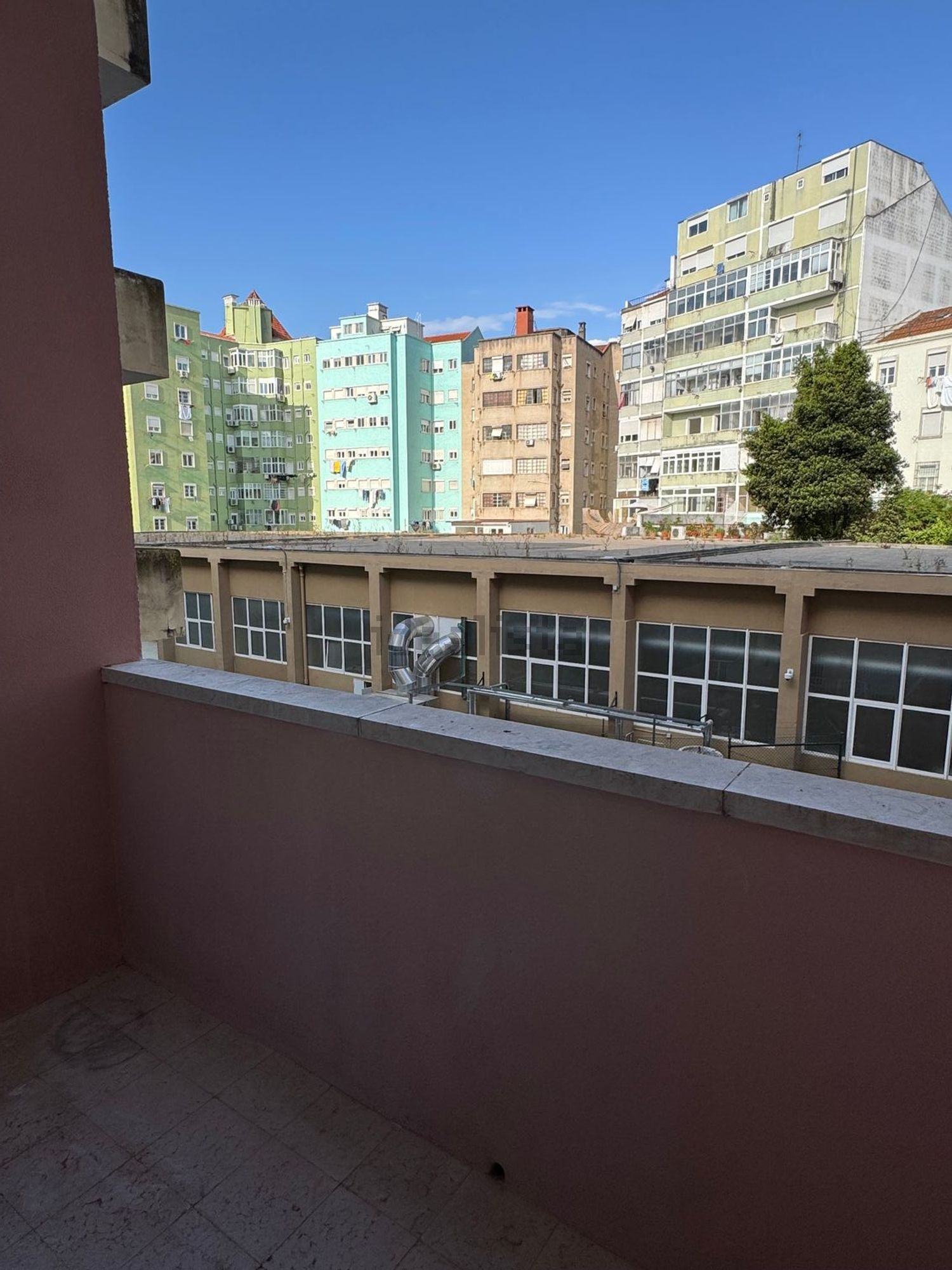 出租公寓 t2在 Alameda - Praça do Chile - Almirante Reis - 视线