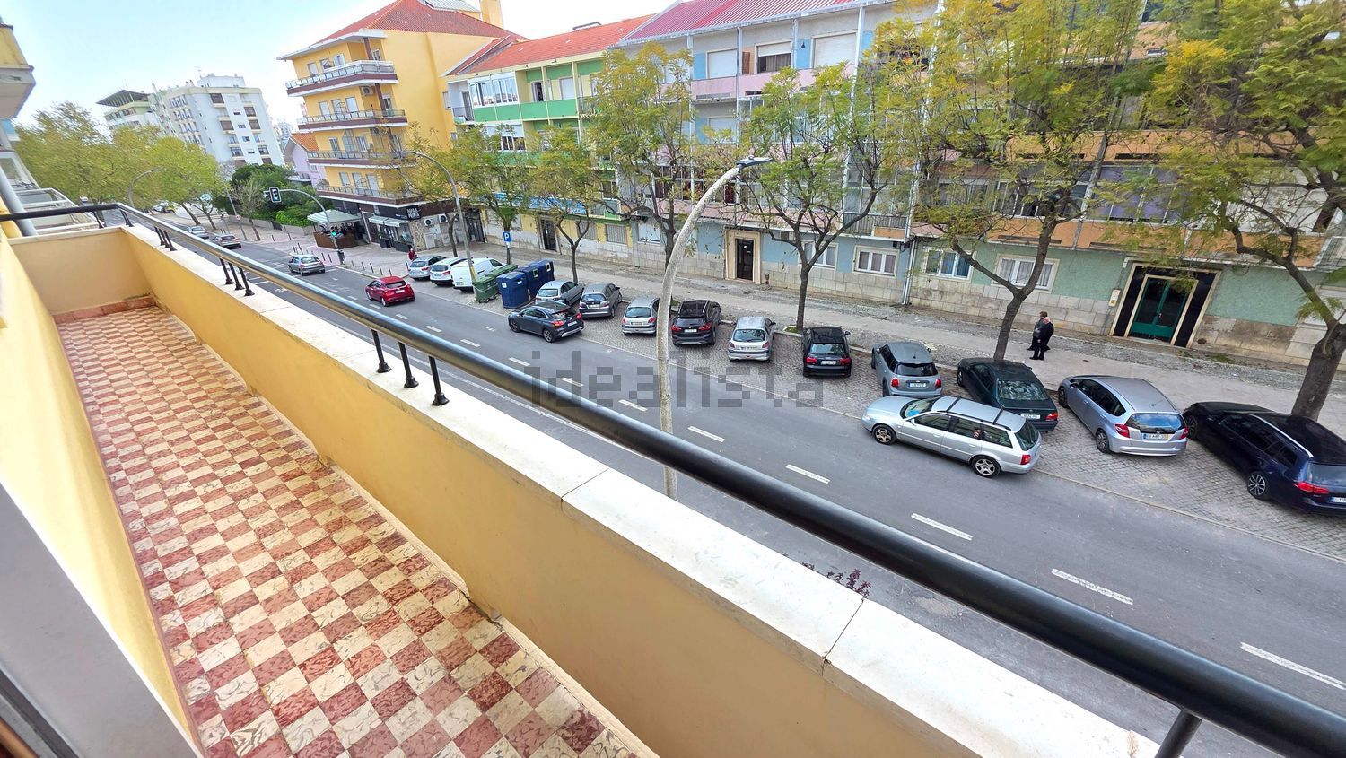 公寓 t3出售在Avenida Doutor António Rodrigues Manito, 14 - 照片