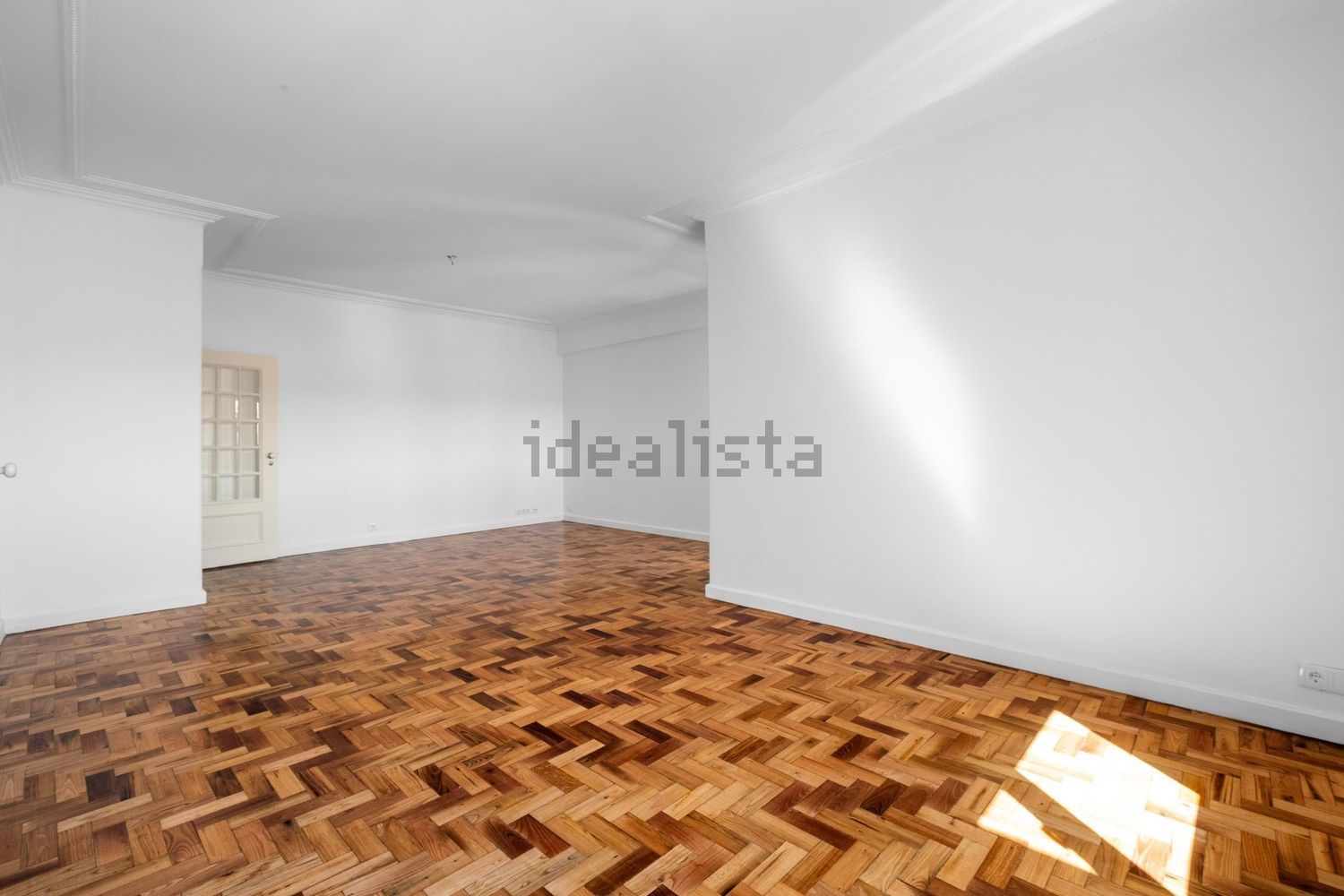 出租公寓 t3在Rua Dona Filipa de Vilhena, 30 - 餐厅