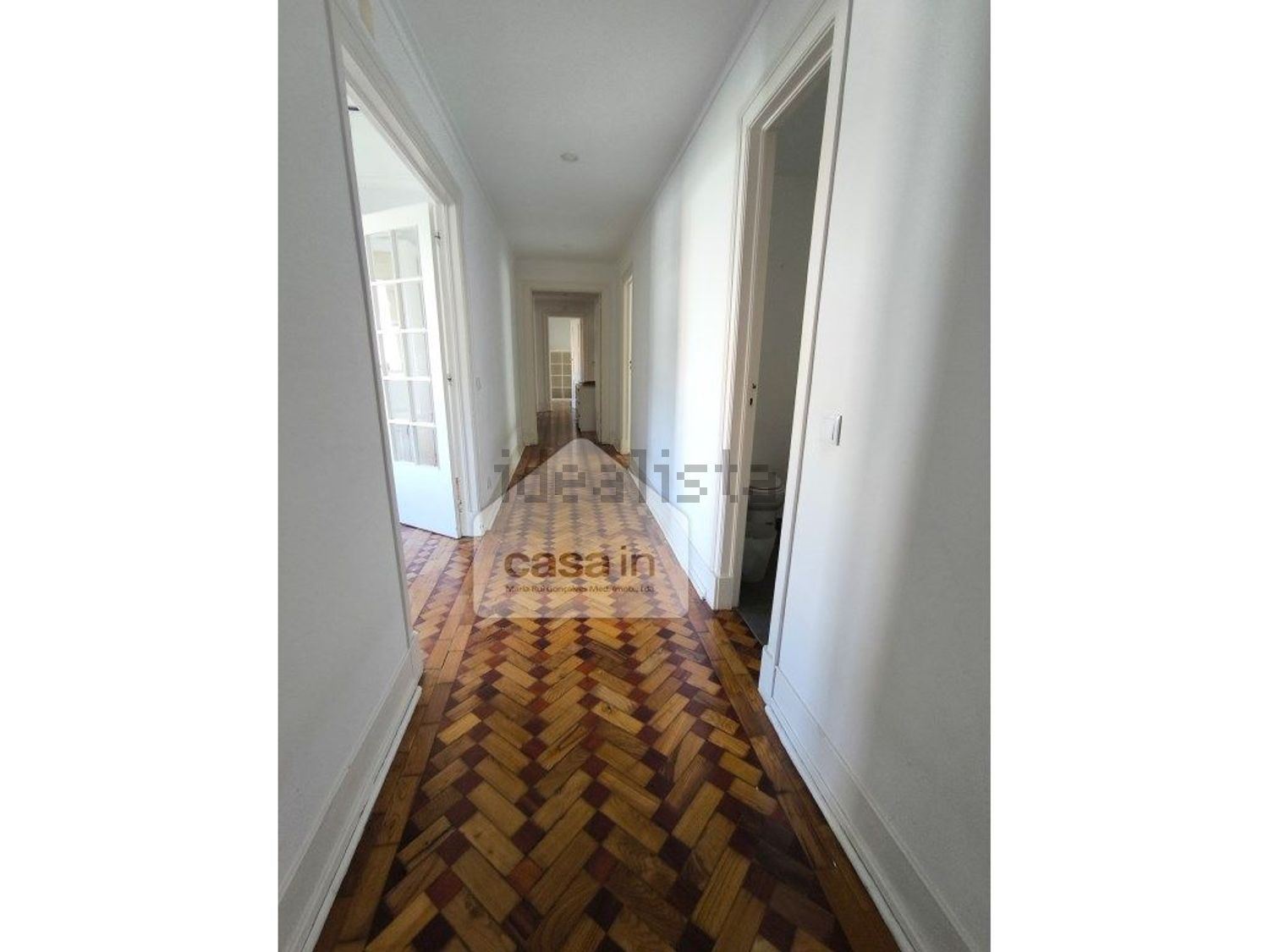 出租公寓 t5在Avenida Sidónio Pais, 14 - 过道