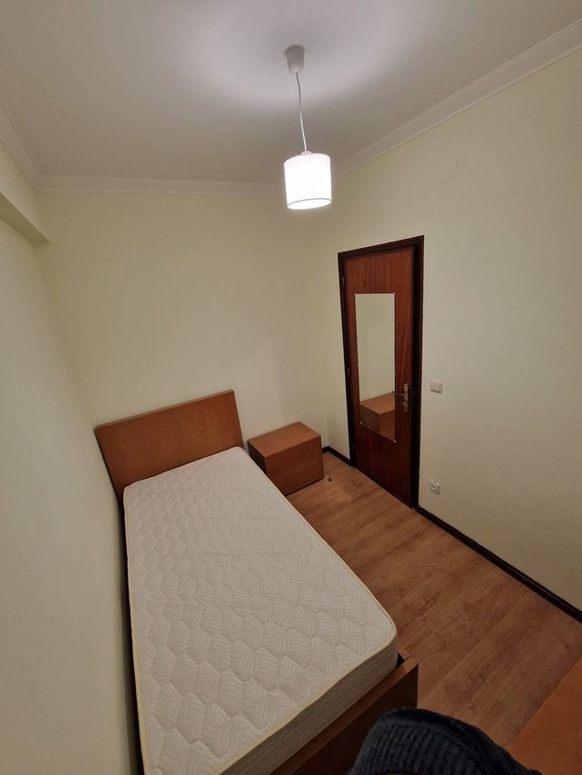 出租房间在Rua de Soares dos Reis, 436