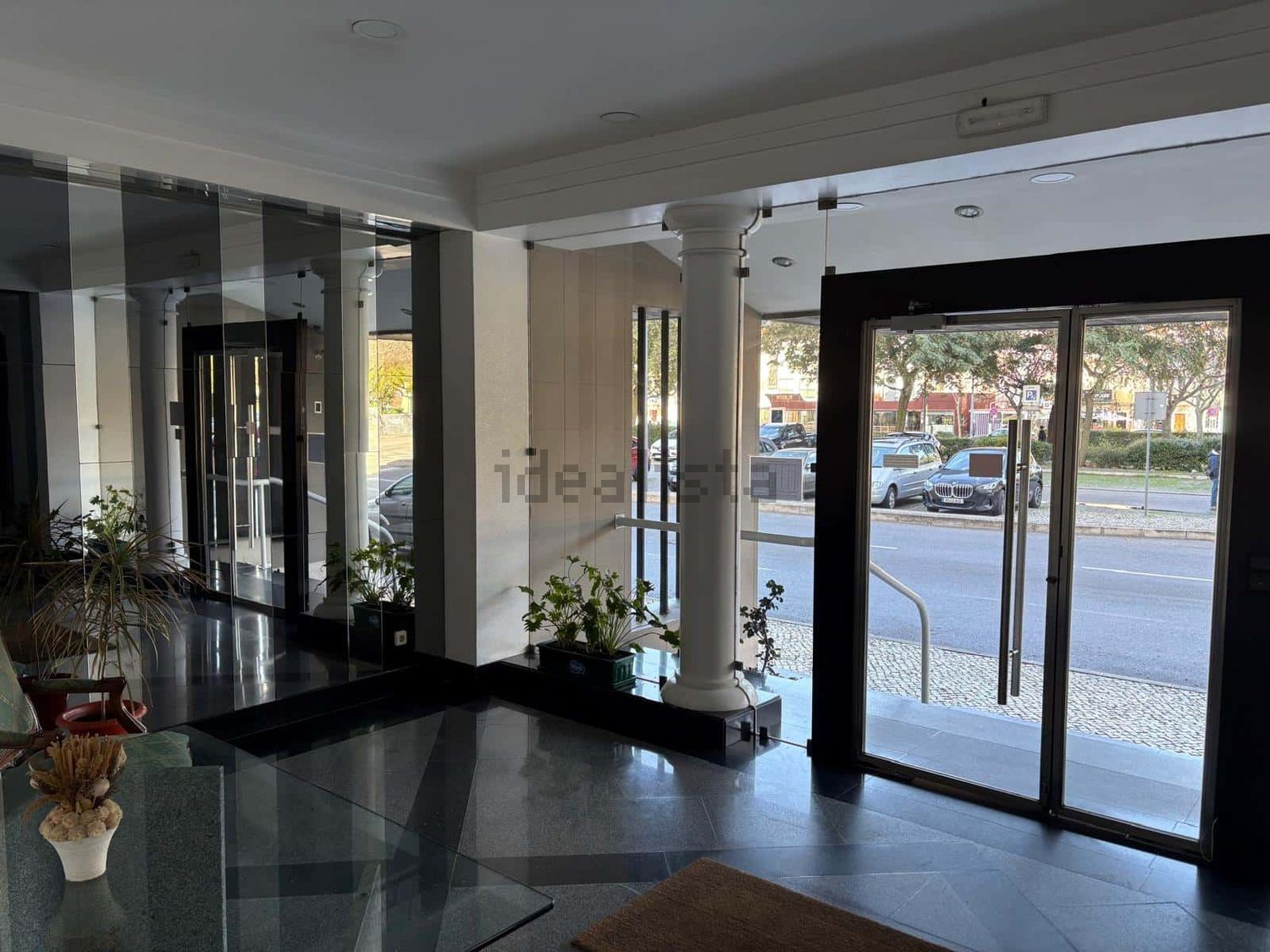 出租公寓 t2在Avenida Luísa Todi, 279 - 客厅