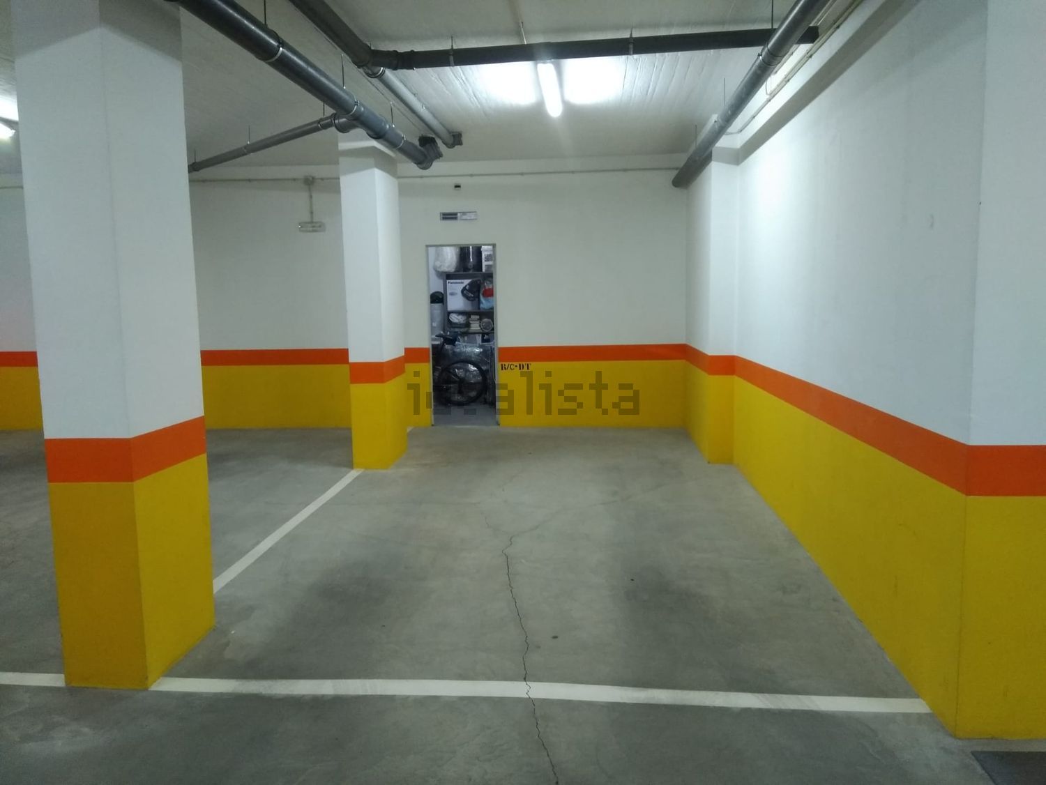 公寓 t2出售在Praça Bartolomeu Dias, 290 - 停车位