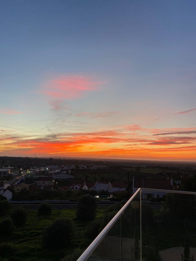 小楼房或独栋别墅出售在Bairro Pôr do Sol, 30
