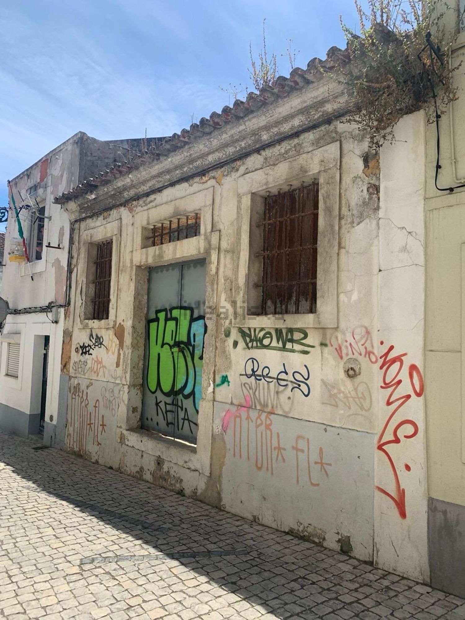 双拼别墅出售在Travessa da Misericórdia - 外立面