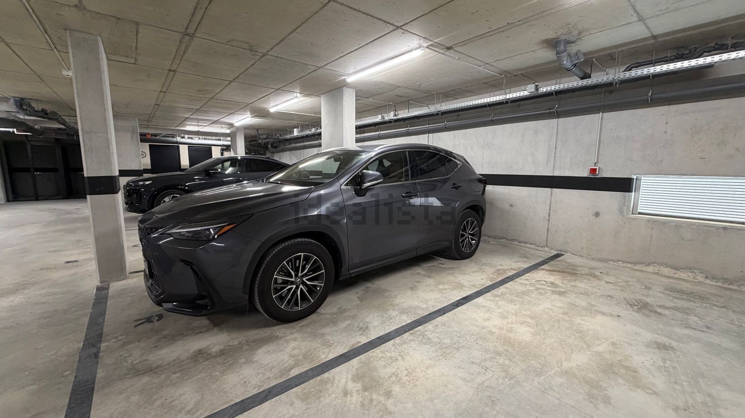 出租公寓 t2在Rua da Pedra do Cão, 440 - 停车位