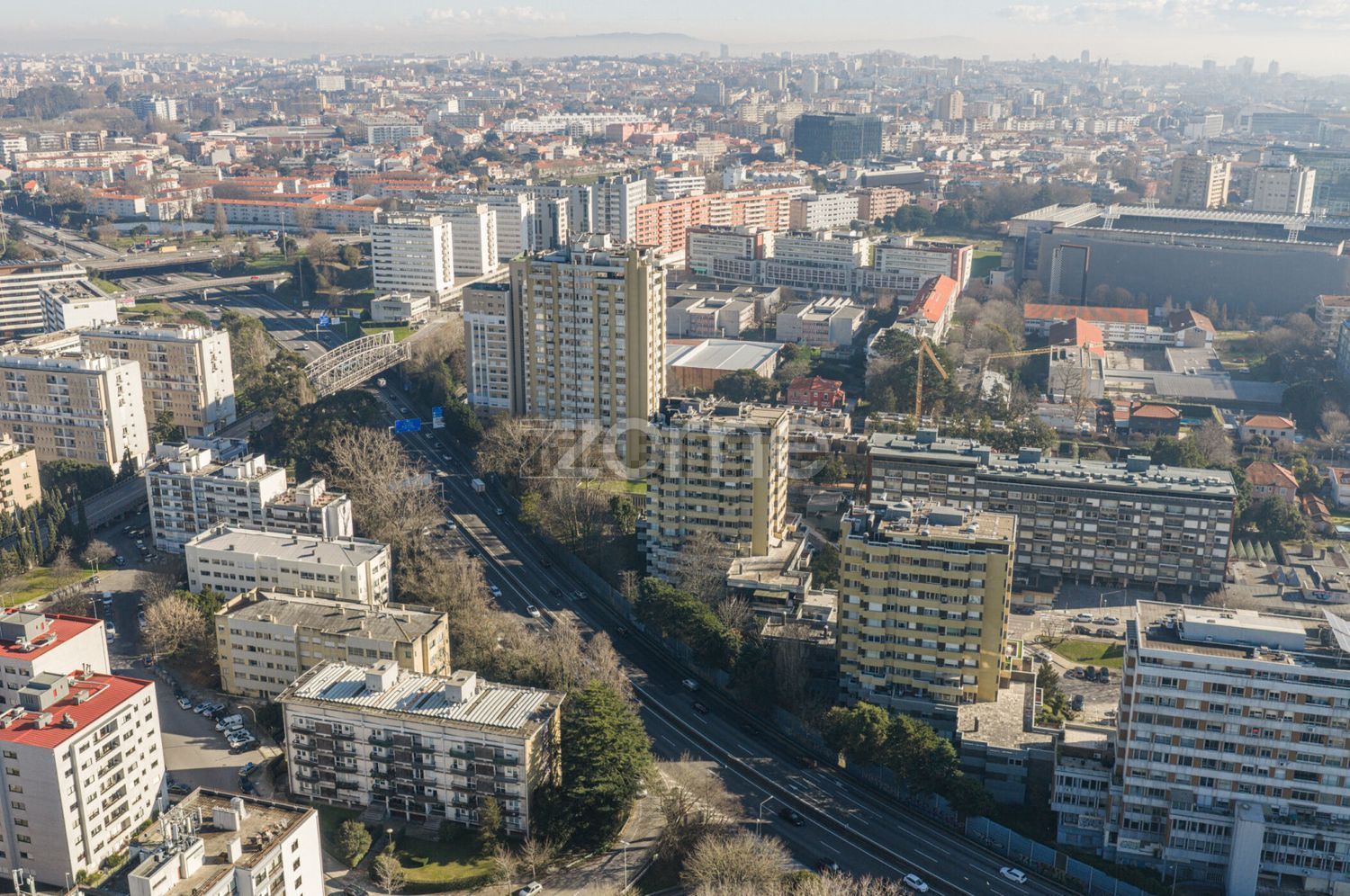 出租公寓 t5在Rua de Eugénio de Castro s/n - 详情