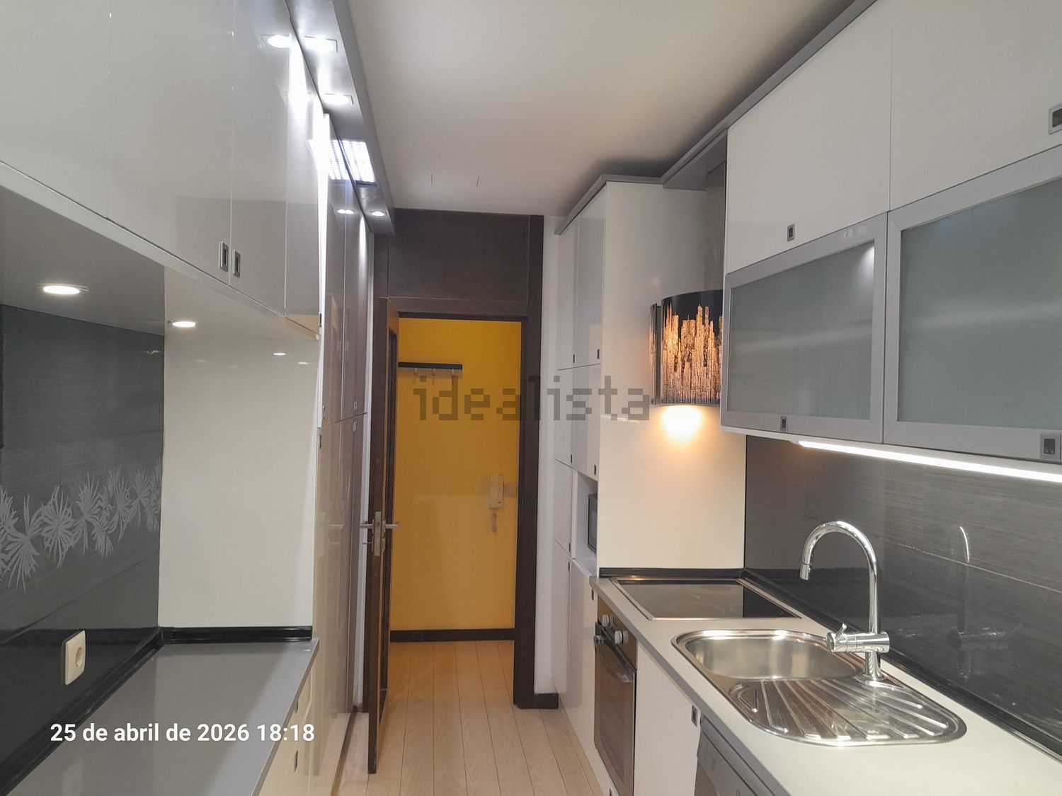 出租公寓 t2在Avenida Columbano Bordalo Pinheiro, 72 - 厨房