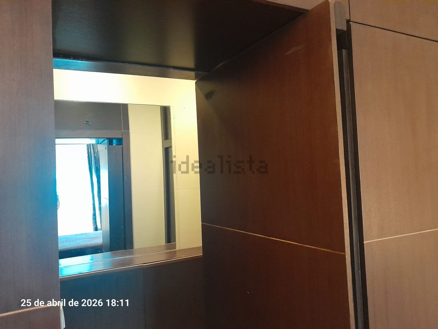 出租公寓 t2在Avenida Columbano Bordalo Pinheiro, 72 - 试衣间