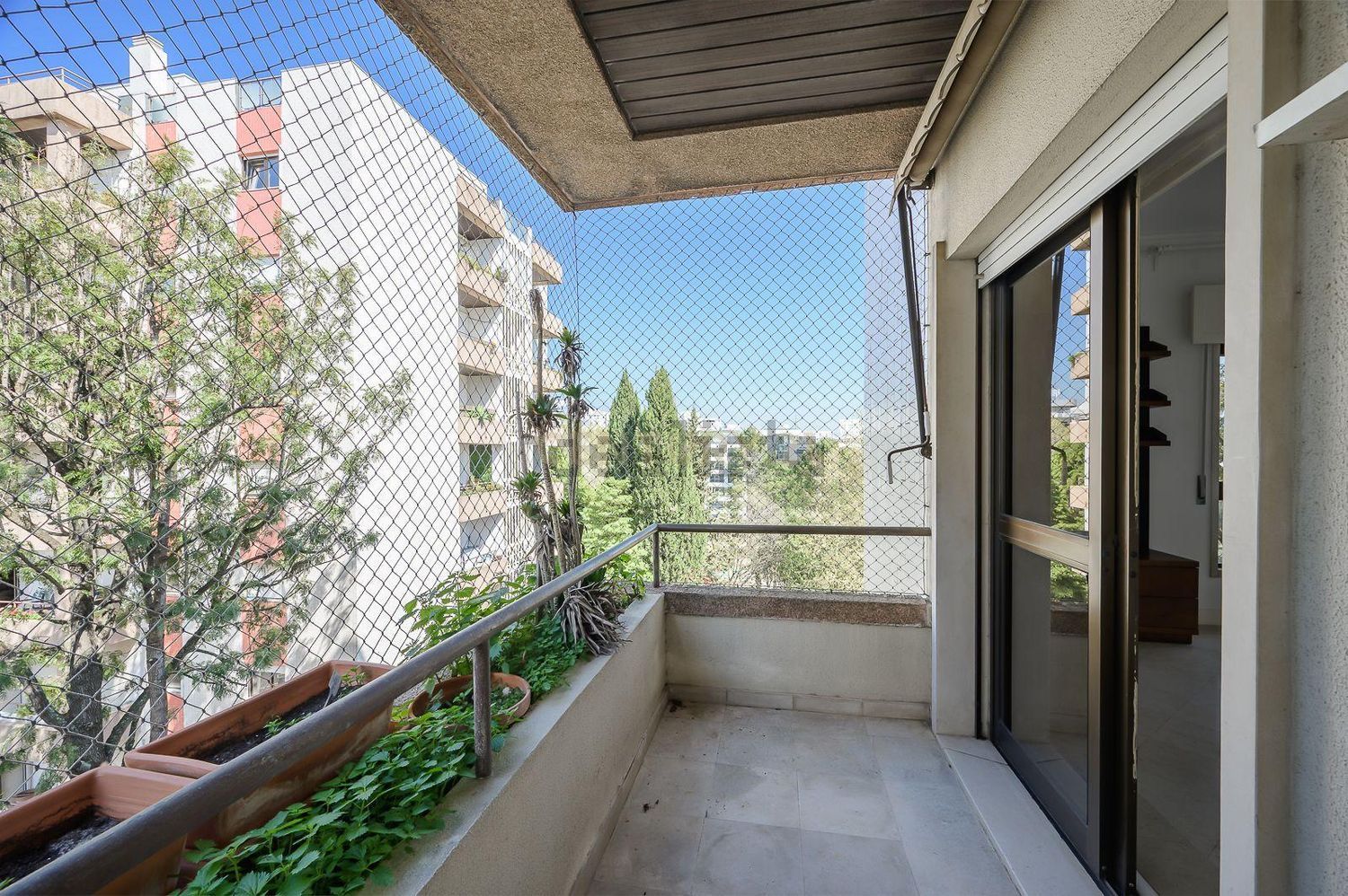 出租公寓 t2在Alameda António Sérgio, 4 - 阳台