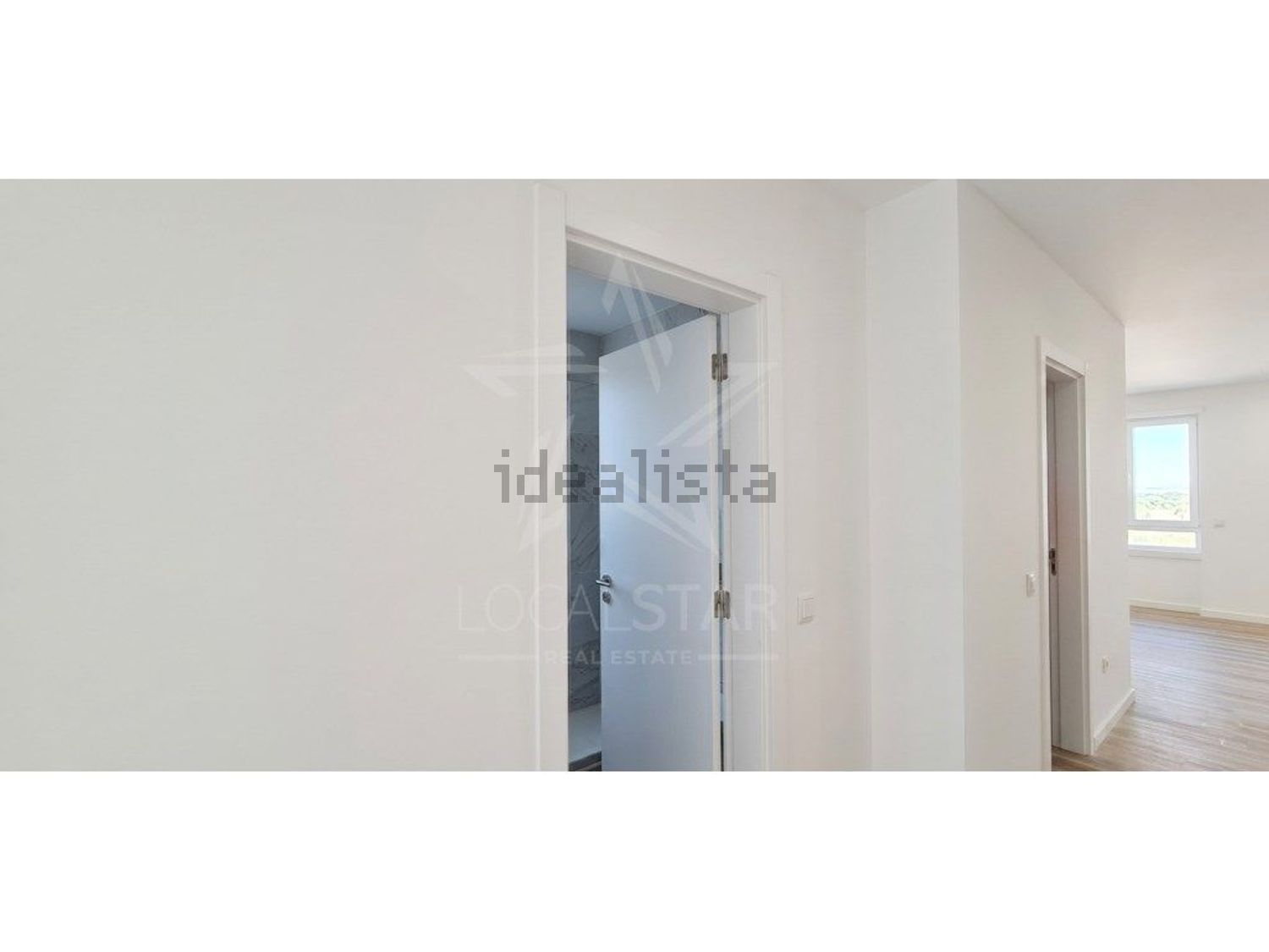 公寓 t3出售在Avenida de Olivença - 过道
