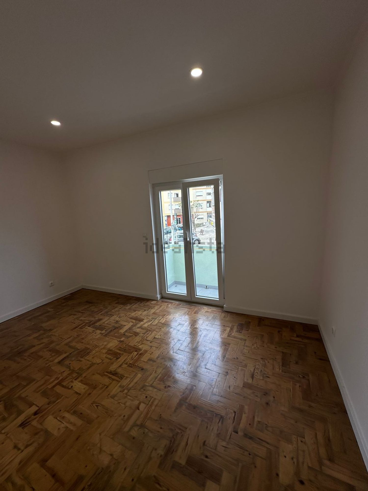 出租公寓 t1在 Sacavém e Prior Velho - 卧室