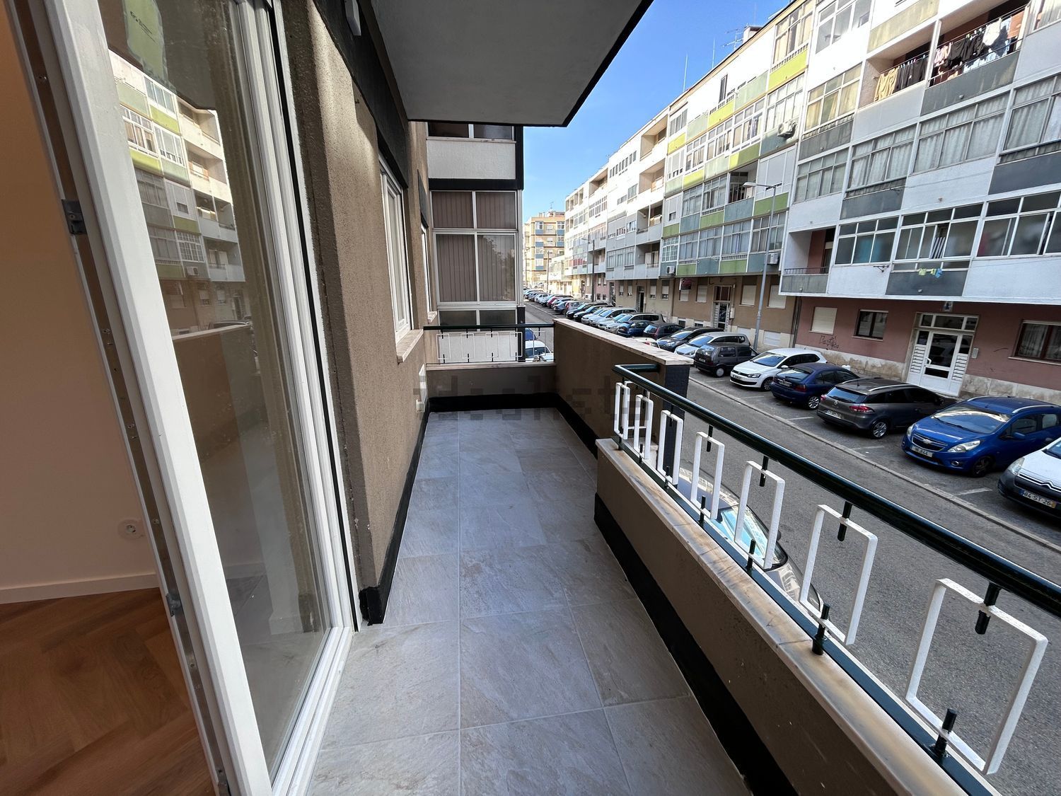 公寓 t3出售在Rua Francisco Vieira de Almeida, 24 - 露台