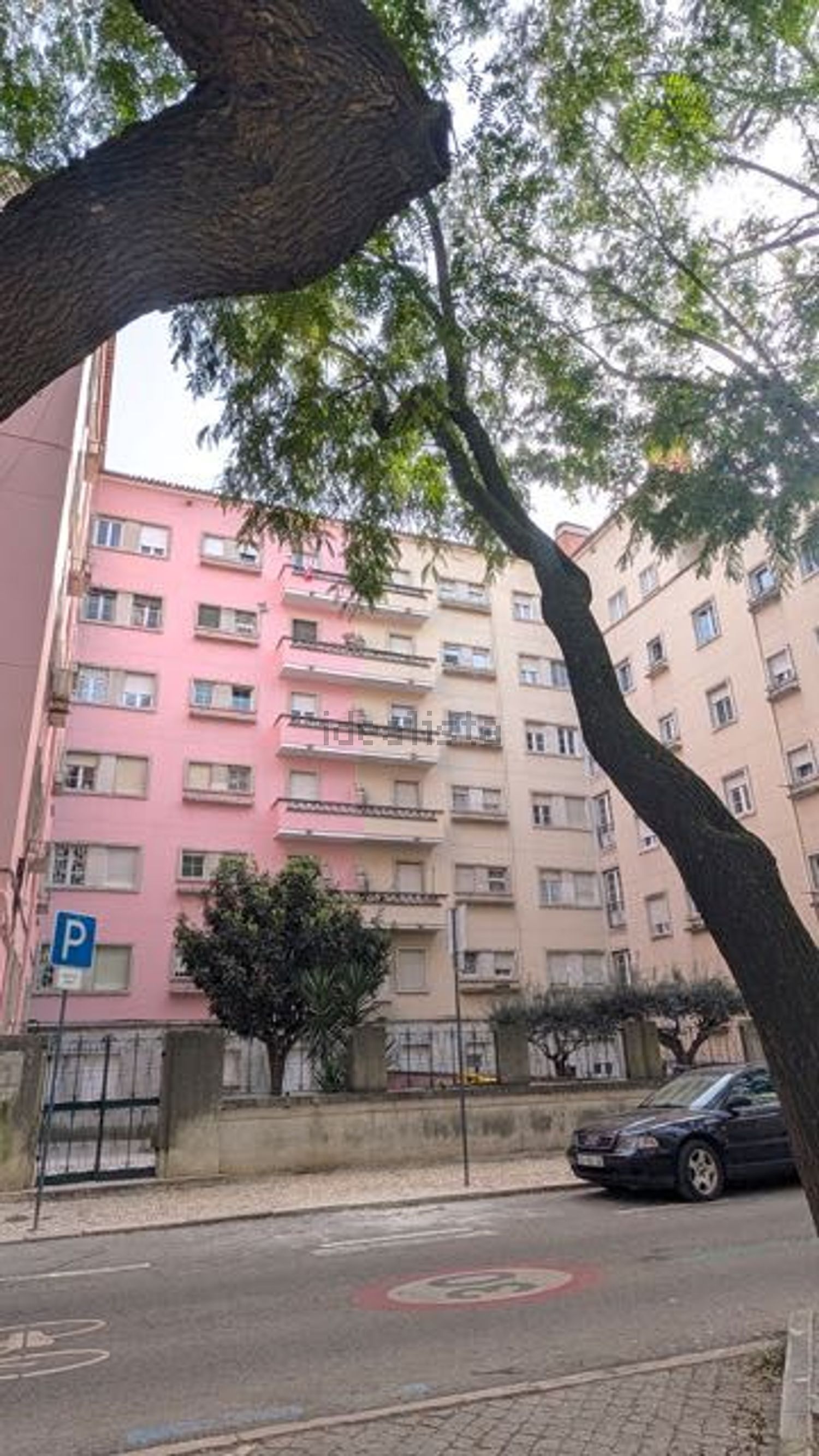 出租公寓 t3在Avenida Elias Garcia, 15 - 外立面