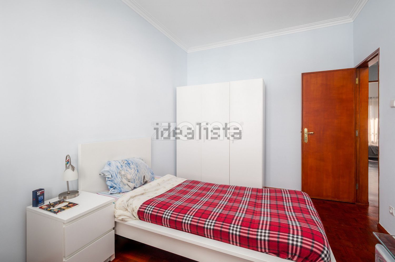公寓 t2出售在Avenida Doutor António Carvalho de Figueiredo, 33 - 卧室