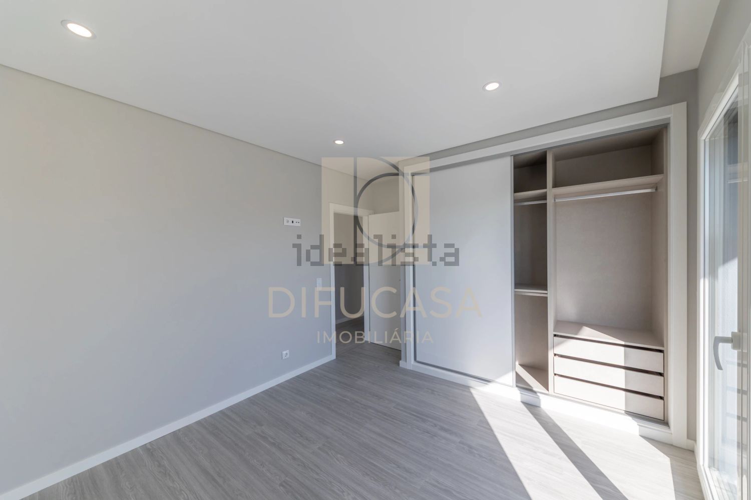 小楼房或独栋别墅出售在 Quinta das Laranjeiras - 居住