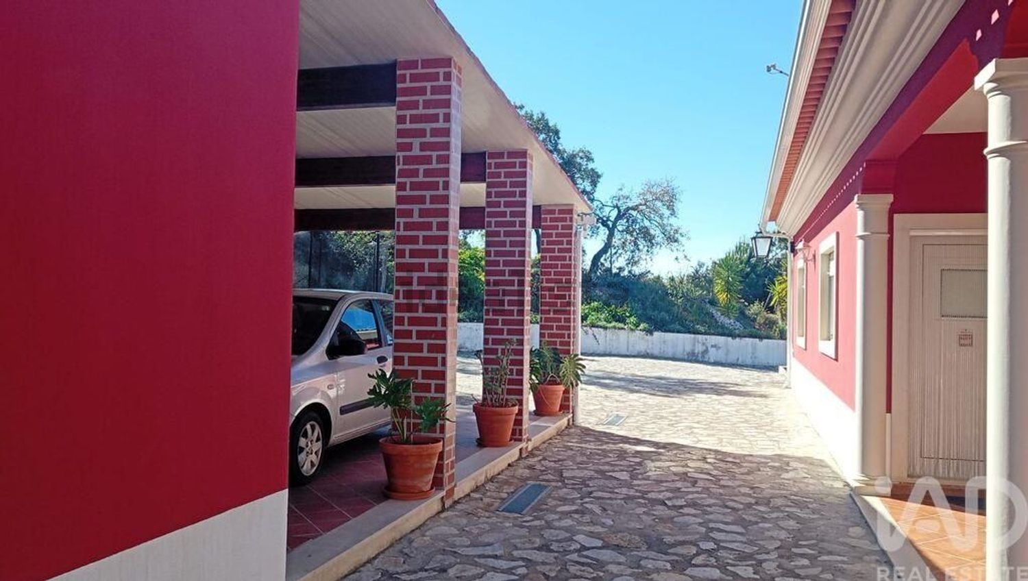 小楼房或独栋别墅出售在 São Pedro de Tomar - 外立面