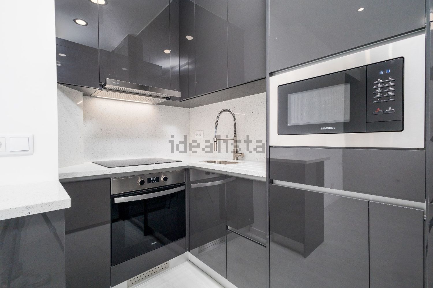 出租公寓 t2在 Av. Eua - Alvalade, 92 - 厨房