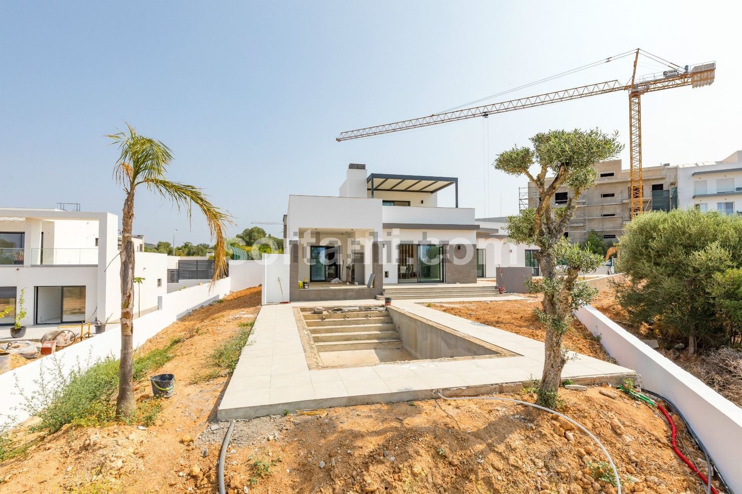 小楼房或独栋别墅出售在 Centro Oeste da Cidade de Loulé - 外立面