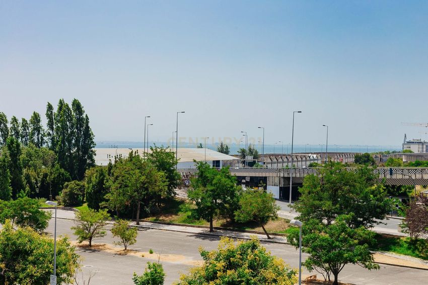 公寓 t2出售在 Expo Sul