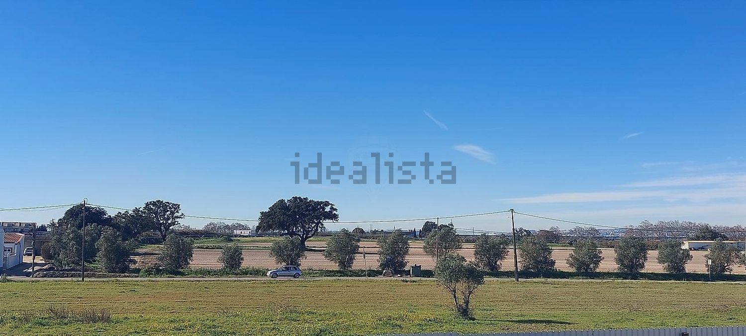 小楼房或独栋别墅出售在Rua Alto do Castelo - 花园