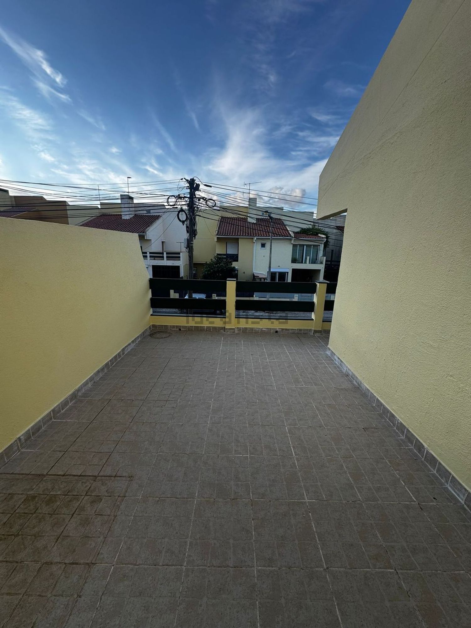 出租双拼别墅在Rua Barbosa do Bocage, 63 - 阳台