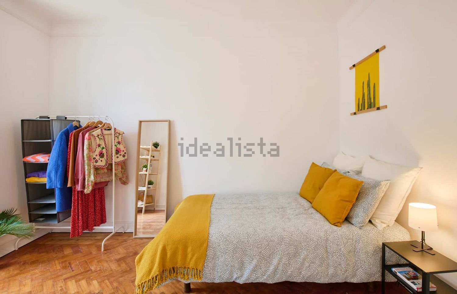出租房间在Rua Luís Augusto Palmeirim s/n - 客厅