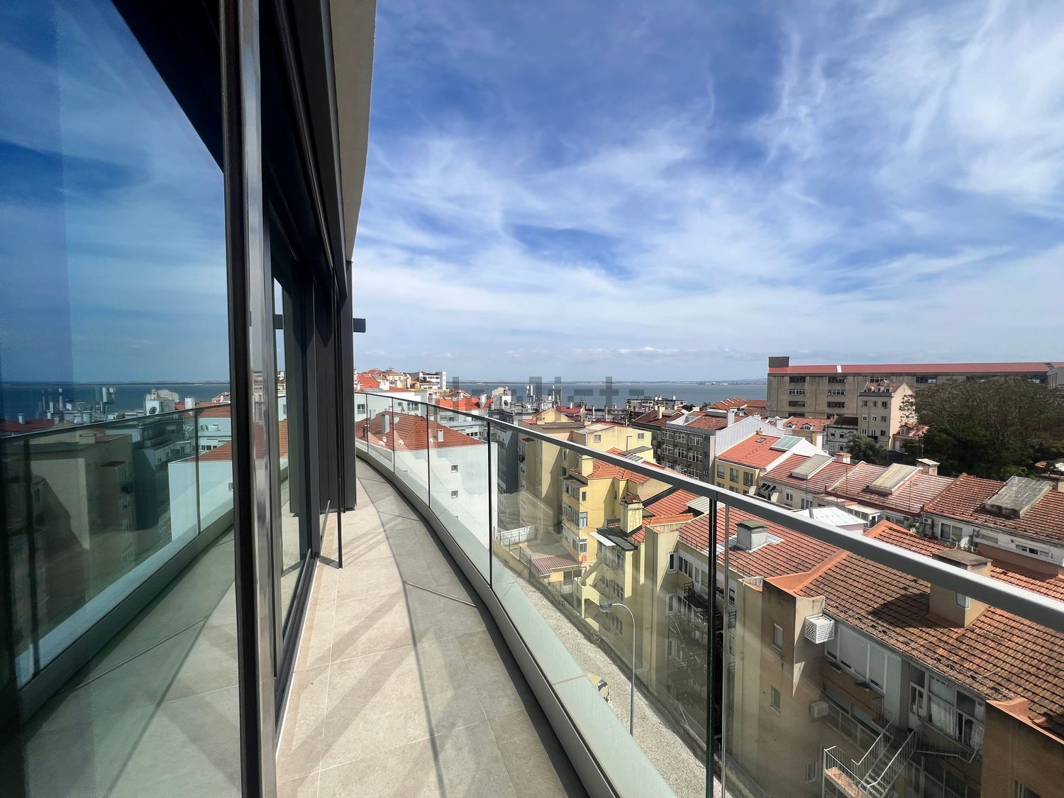 出租公寓 t1在Rua de Santa Engrácia - 阳台
