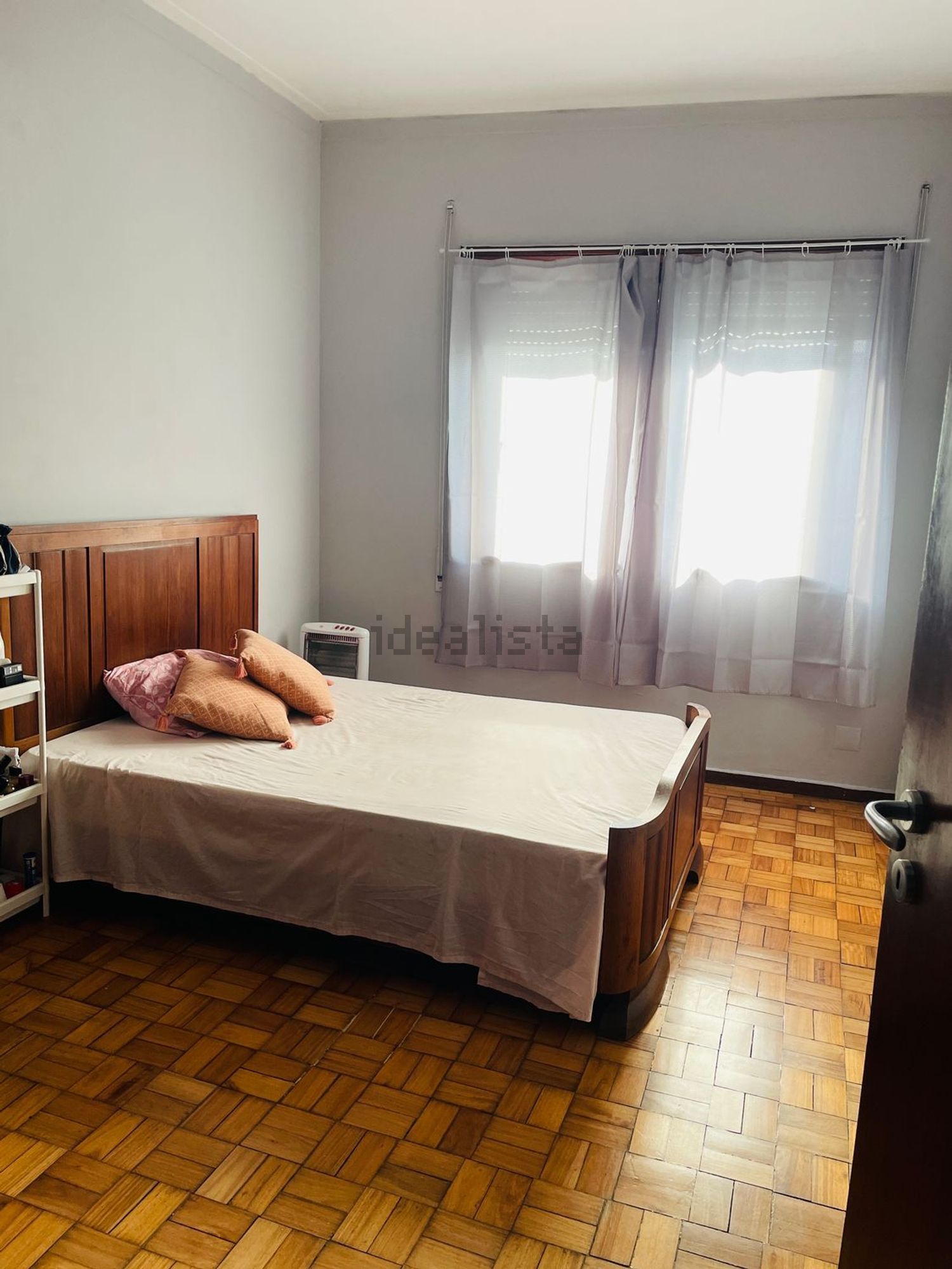 出租房间在Rua Dom Afonso Henriques, 201 - 卧室