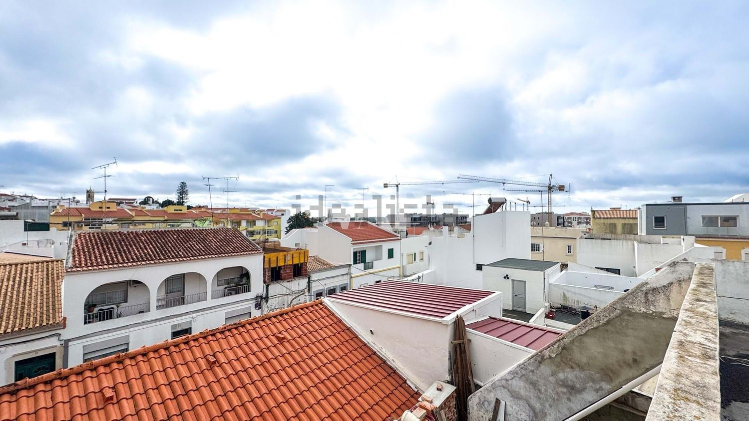 公寓 t6出售在 Centro Oeste da Cidade de Loulé - 阳台