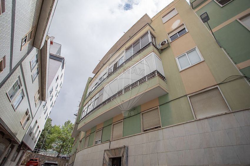 公寓 t3出售在Rua 1º de Dezembro