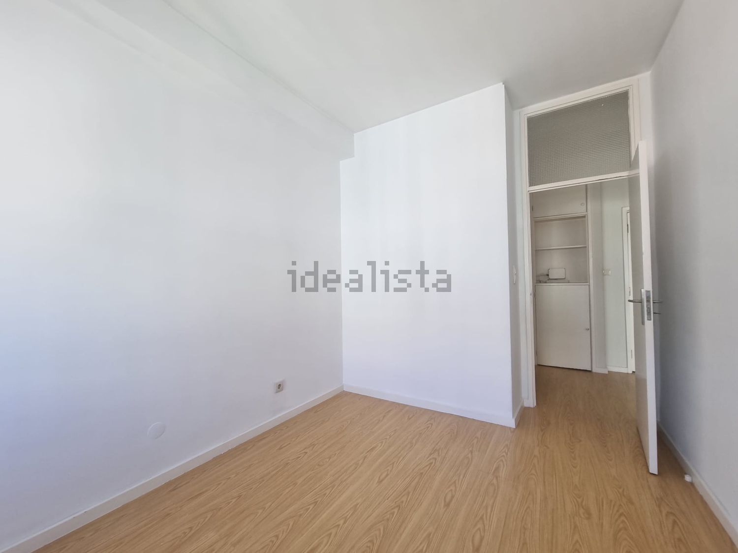 出租公寓 t1在Rua de Santa Catarina s/n - 卧室