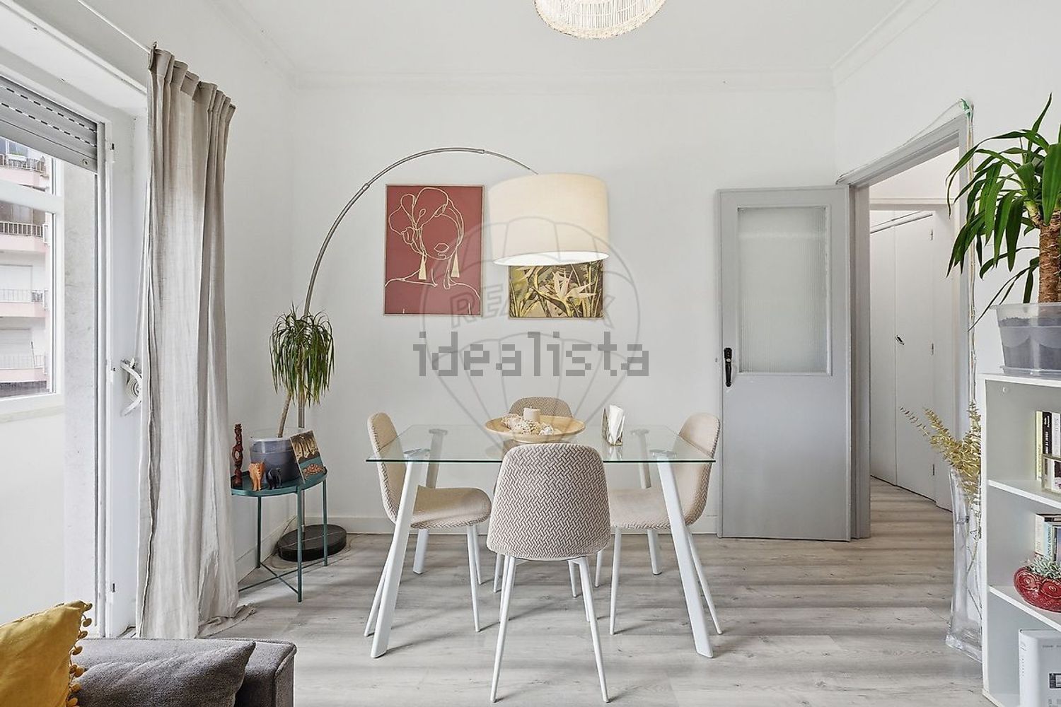 公寓 t2出售在Rua Mateus Vicente de Oliveira - 客厅
