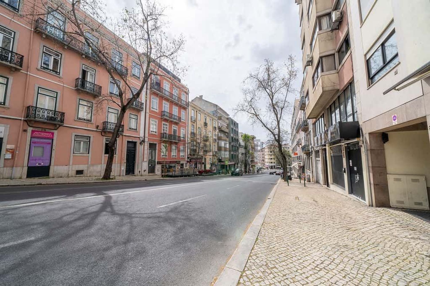 出租公寓 t3在Rua do Conde de Redondo, 127 - 视线