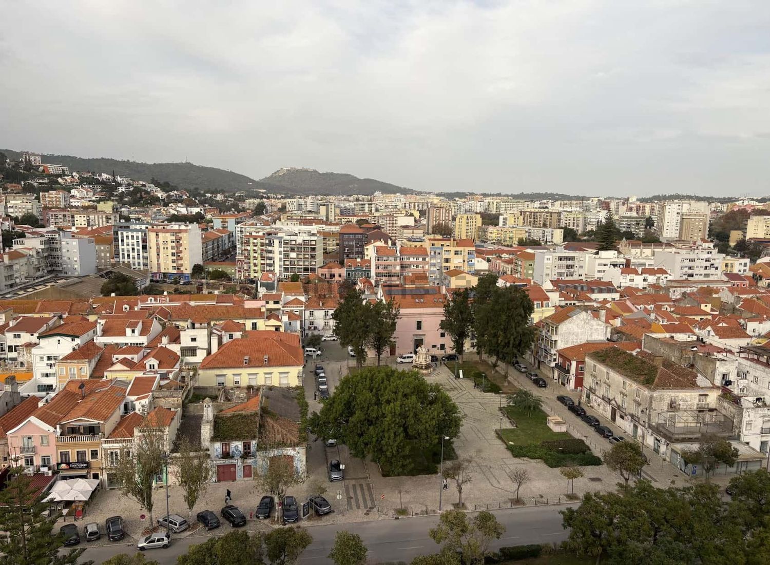 出租公寓 t2在Avenida Luísa Todi, 279 - 照片