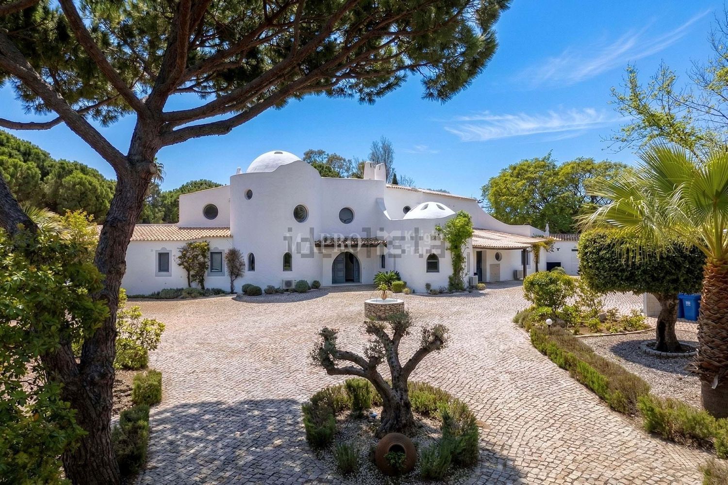 小楼房或独栋别墅出售在 The Village - Fonte Algarve - Quinta Verde - 外立面