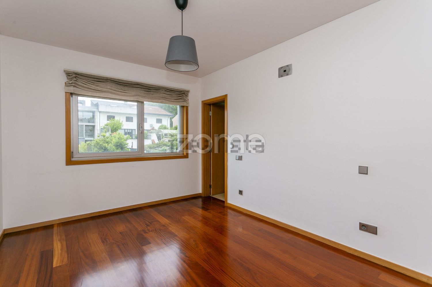 出租公寓 t4在Avenida do Parque, 401 - 卧室