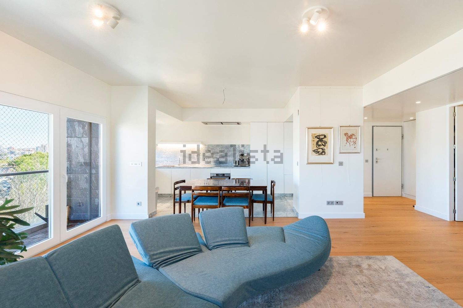公寓 t2出售在Avenida Columbano Bordalo Pinheiro, 5 - 客厅